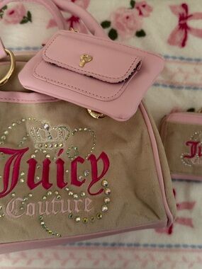 Juicy Couture bag and wallet set
